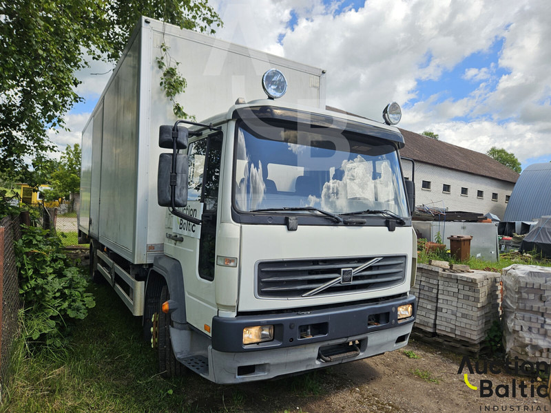 Volvo FL615 - Koffer LKW: das Bild 2 Volvo FL615 - Koffer LKW: das Bild 2