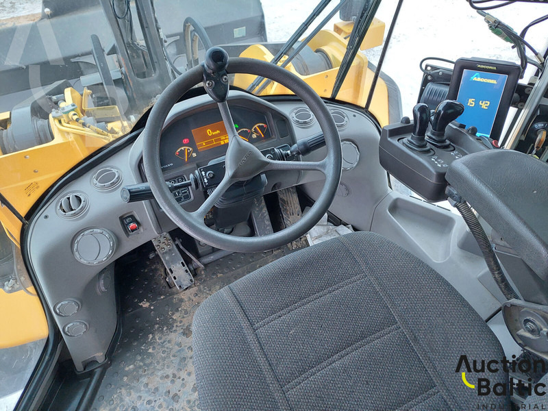Volvo L 180 G - Radlader: das Bild 5 Volvo L 180 G - Radlader: das Bild 5