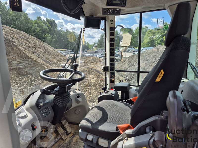 Volvo L 90 - Radlader: das Bild 5 Volvo L 90 - Radlader: das Bild 5