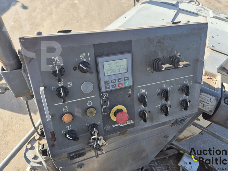 Asphalttechnik Wirtgen W50DC: das Bild 11