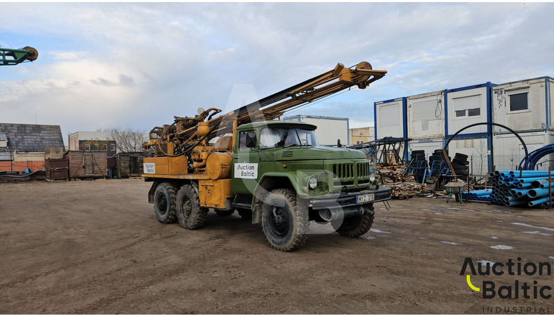 ЗИЛ 131 - Bohrgerät: das Bild 2 ЗИЛ 131 - Bohrgerät: das Bild 2