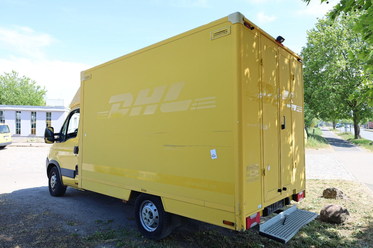 Iveco Daily/ Regalsystem/Luftfeder/KURZ - Koffer Transporter: das Bild 3 Iveco Daily/ Regalsystem/Luftfeder/KURZ - Koffer Transporter: das Bild 3