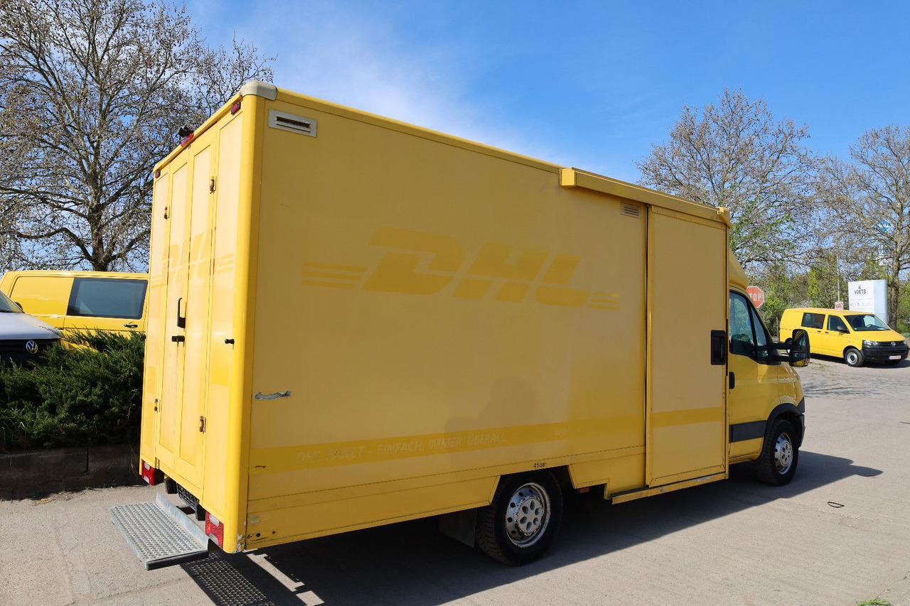 Iveco IS35SI2AA Daily/ Regalsystem/Luftfeder - Koffer Transporter: das Bild 4 Iveco IS35SI2AA Daily/ Regalsystem/Luftfeder - Koffer Transporter: das Bild 4