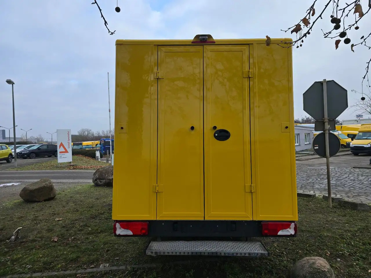 Mercedes-Benz Sprinter II Pritsche - PKW: das Bild 5 Mercedes-Benz Sprinter II Pritsche - PKW: das Bild 5