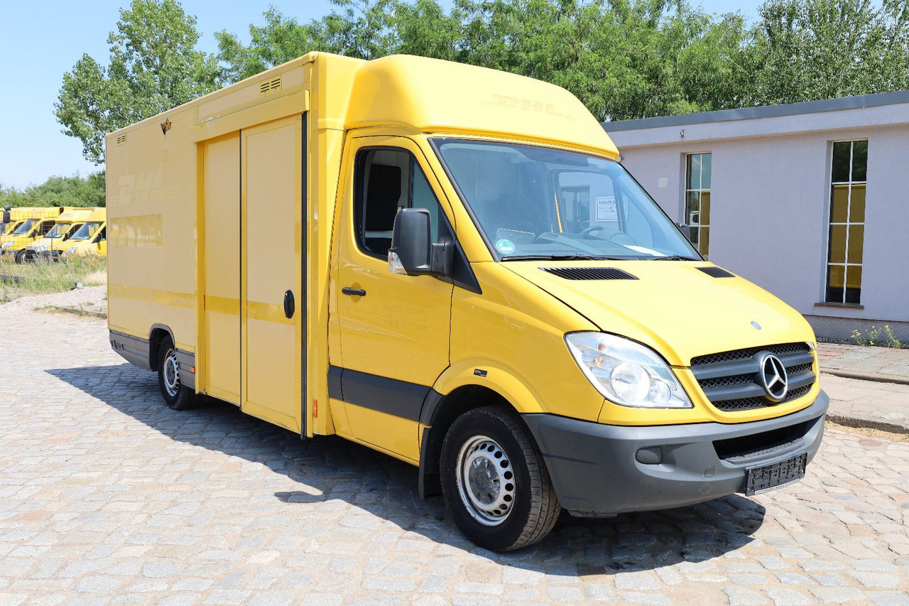 Mercedes-Benz Sprinter II Pritsche/ Koffer/Regalsystem - Koffer Transporter: das Bild 1 Mercedes-Benz Sprinter II Pritsche/ Koffer/Regalsystem - Koffer Transporter: das Bild 1