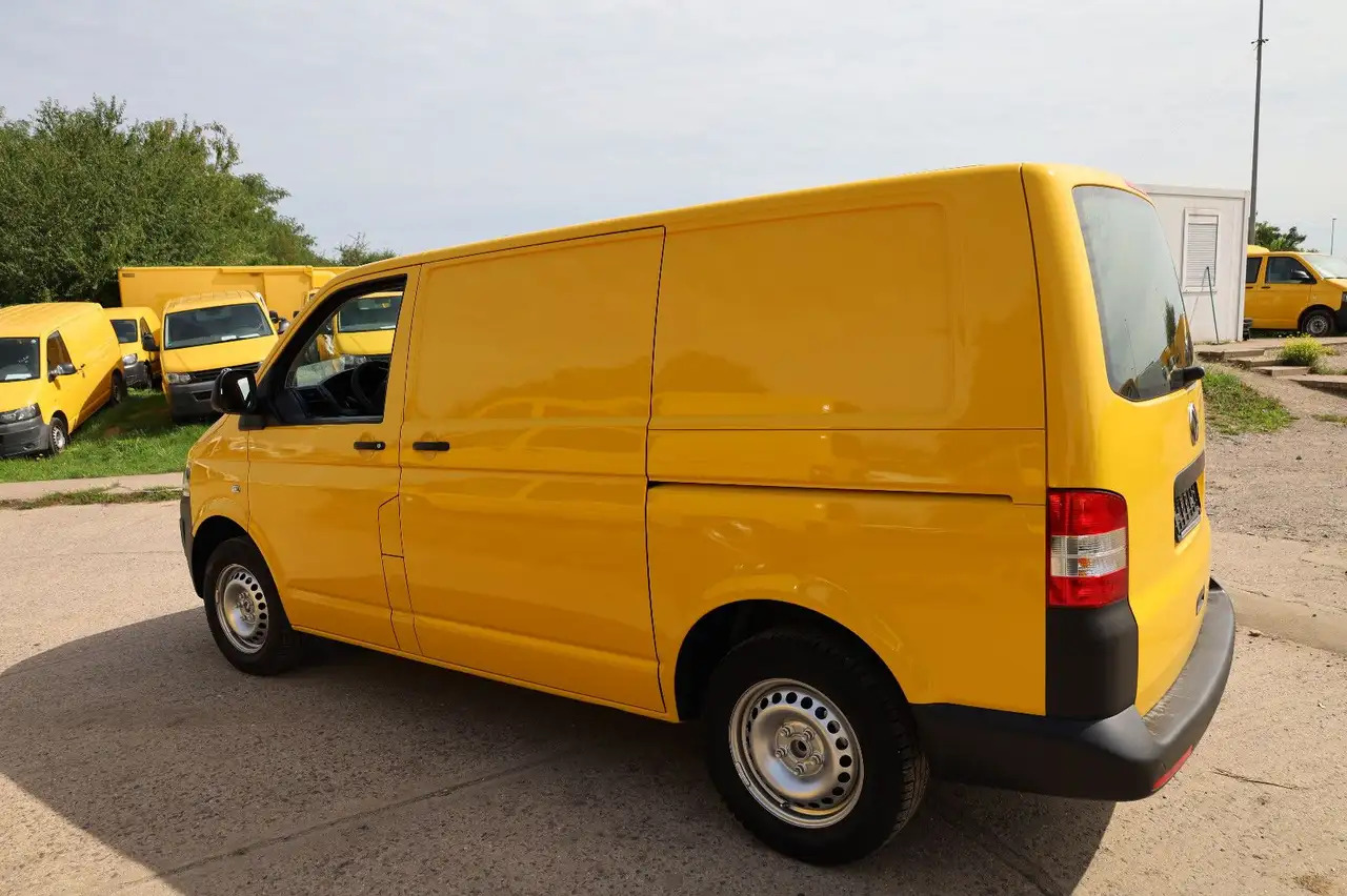Volkswagen T5 Transporter/ 2.0 TDI/EU5/1.Hand - Kastenwagen: das Bild 3 Volkswagen T5 Transporter/ 2.0 TDI/EU5/1.Hand - Kastenwagen: das Bild 3