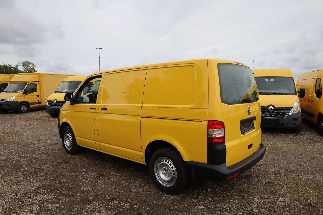 Volkswagen T5 Transporter Kasten-Kombi 2.0 TDI/EU5 - PKW: das Bild 4 Volkswagen T5 Transporter Kasten-Kombi 2.0 TDI/EU5 - PKW: das Bild 4