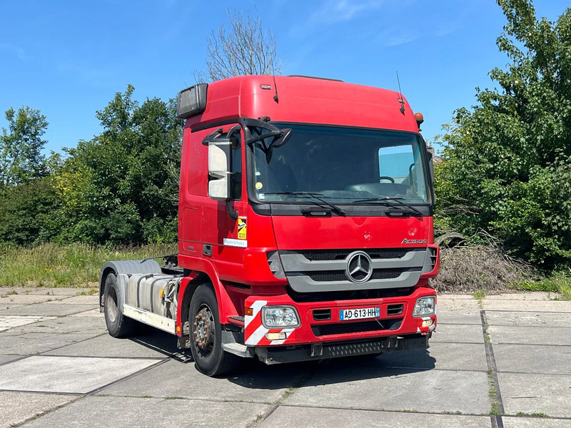 Mercedes-Benz Actros 1844 MP3 1844 - Sattelzugmaschine: das Bild 1 Mercedes-Benz Actros 1844 MP3 1844 - Sattelzugmaschine: das Bild 1