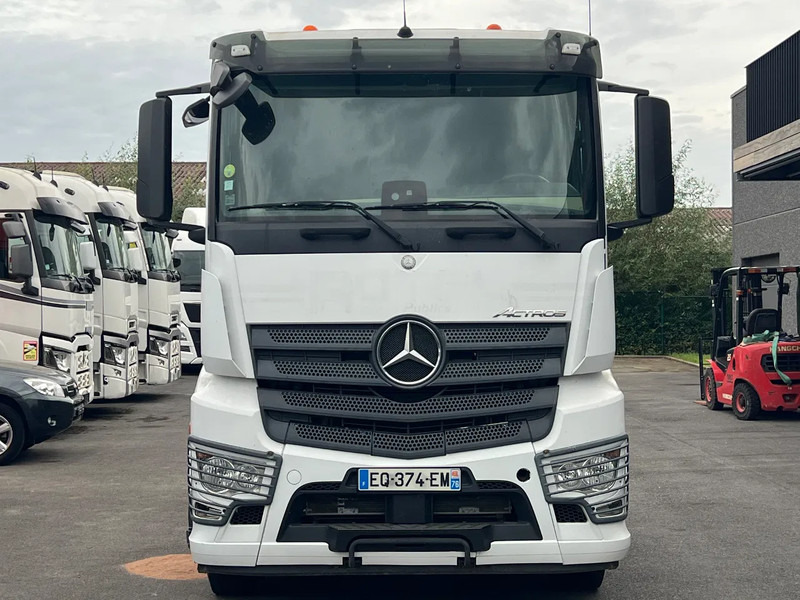 Mercedes-Benz Actros 1846 VOITH Retarder***Actros 1846 2017***560000km - Sattelzugmaschine: das Bild 2 Mercedes-Benz Actros 1846 VOITH Retarder***Actros 1846 2017***560000km - Sattelzugmaschine: das Bild 2