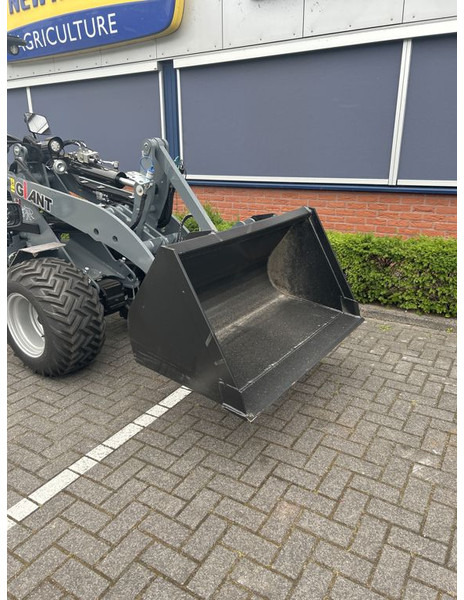 Tobroco Grondbak 130 cm Giant aanspan - Schaufel für Baumaschine: das Bild 2 Tobroco Grondbak 130 cm Giant aanspan - Schaufel für Baumaschine: das Bild 2