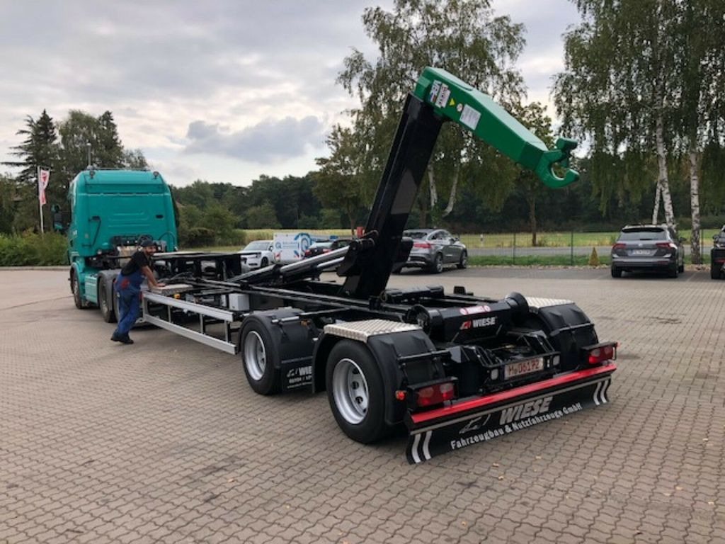 Auflieger Abrollkipper Hakenlift Hooklift - Kipper Auflieger: das Bild 4 Auflieger Abrollkipper Hakenlift Hooklift - Kipper Auflieger: das Bild 4