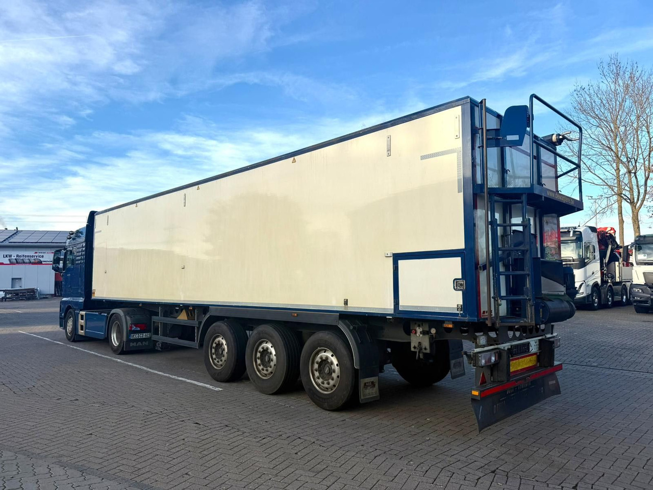 Dewagtere Kartoffelbandauflieger - Auflieger: das Bild 3 Dewagtere Kartoffelbandauflieger - Auflieger: das Bild 3