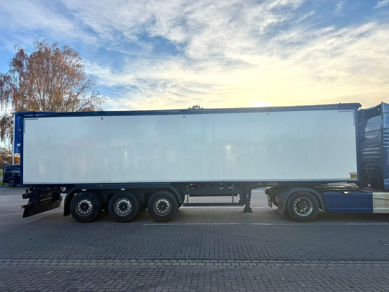 Dewagtere Kartoffelbandauflieger - Auflieger: das Bild 5 Dewagtere Kartoffelbandauflieger - Auflieger: das Bild 5