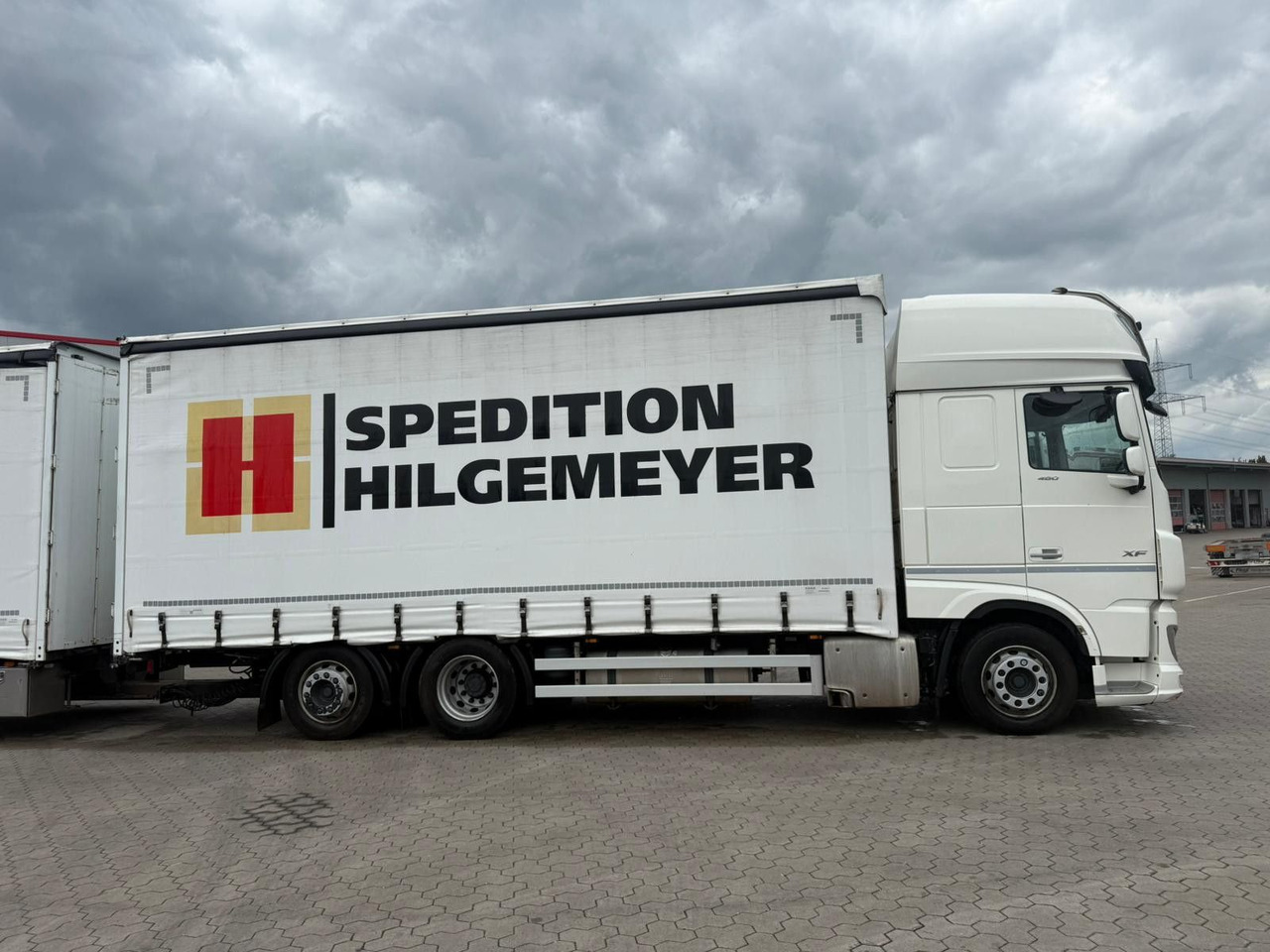 DAF XF 480 FAN LowDeck 6x2 Jumbo Inklusive Anhänger - Plane LKW: das Bild 3 DAF XF 480 FAN LowDeck 6x2 Jumbo Inklusive Anhänger - Plane LKW: das Bild 3