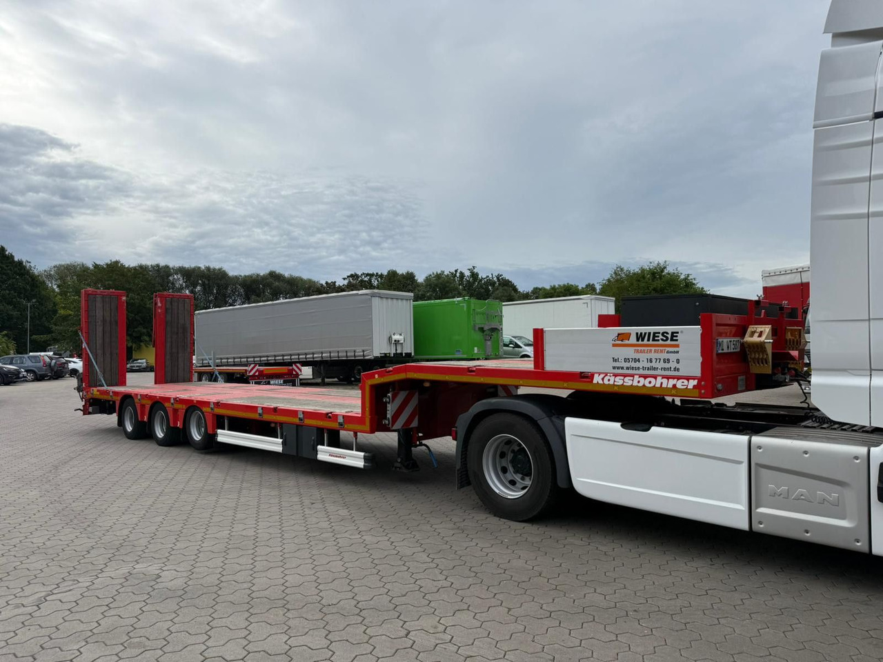 Kässbohrer K.SLS ECO Tieflader mit hydraulischen Rampen - Tieflader Auflieger: das Bild 3 Kässbohrer K.SLS ECO Tieflader mit hydraulischen Rampen - Tieflader Auflieger: das Bild 3