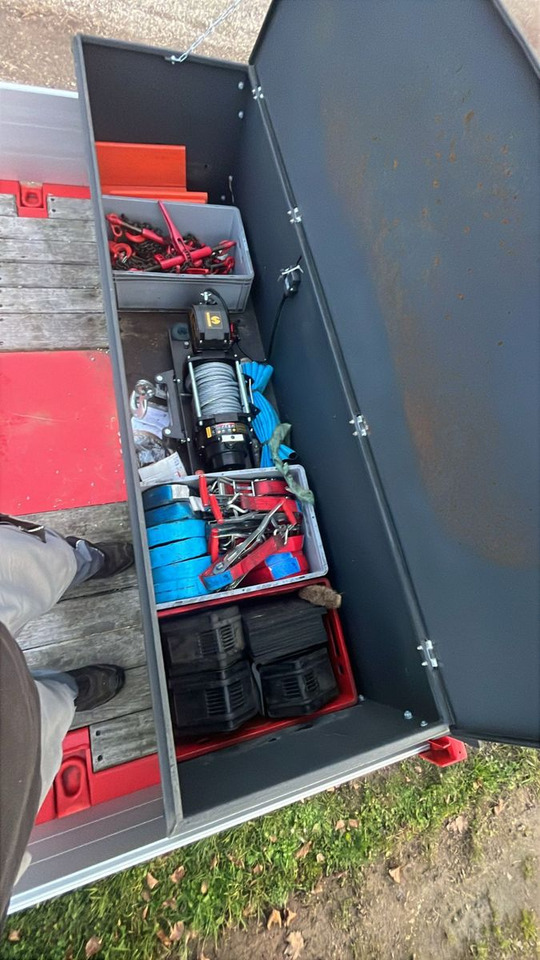 Kässbohrer KSLA RJ Mega Jumbo Tieflader tele Wie Neu - Tieflader Auflieger: das Bild 2 Kässbohrer KSLA RJ Mega Jumbo Tieflader tele Wie Neu - Tieflader Auflieger: das Bild 2