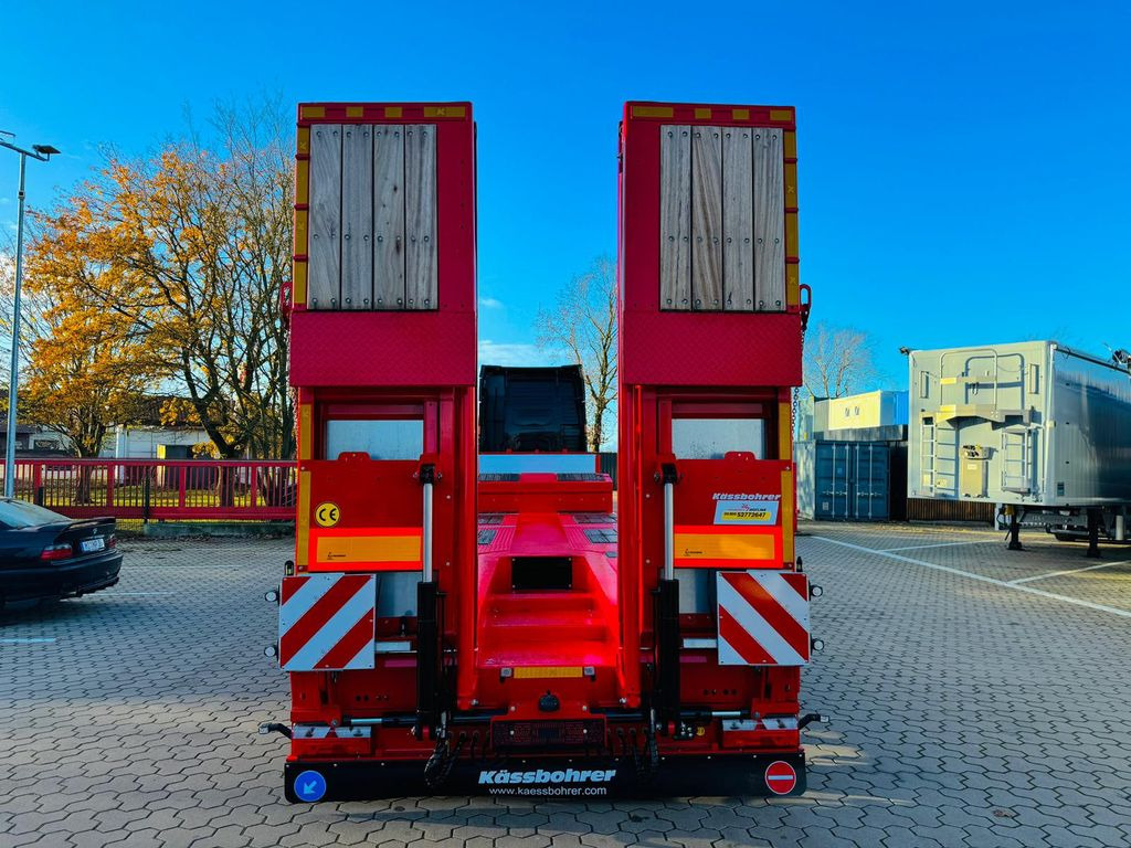 Kässbohrer SLAR3 Ausziehbares Tiefbett mit Radmulden Kässbohrer SLAR3 Tele Tiefbett Radmulden metallisiert - Tieflader Auflieger: das Bild 2 Kässbohrer SLAR3 Ausziehbares Tiefbett mit Radmulden Kässbohrer SLAR3 Tele Tiefbett Radmulden metallisiert - Tieflader Auflieger: das Bild 2