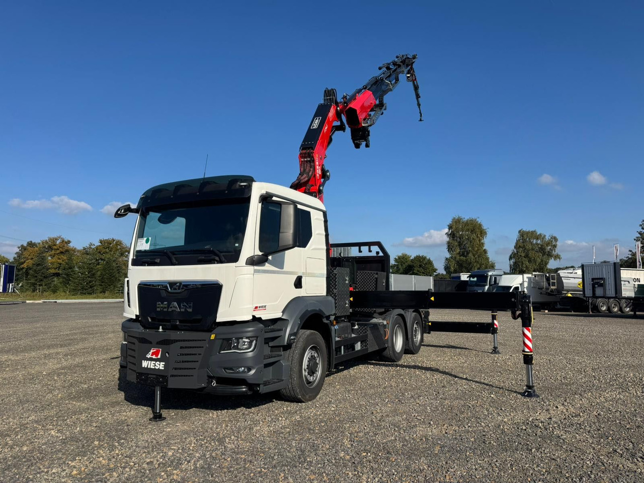 MAN 26.470 6x4-4 Hydrodrive Fassi Kran F545 Jib - Pritsche LKW, Autokran: das Bild 1 MAN 26.470 6x4-4 Hydrodrive Fassi Kran F545 Jib - Pritsche LKW, Autokran: das Bild 1