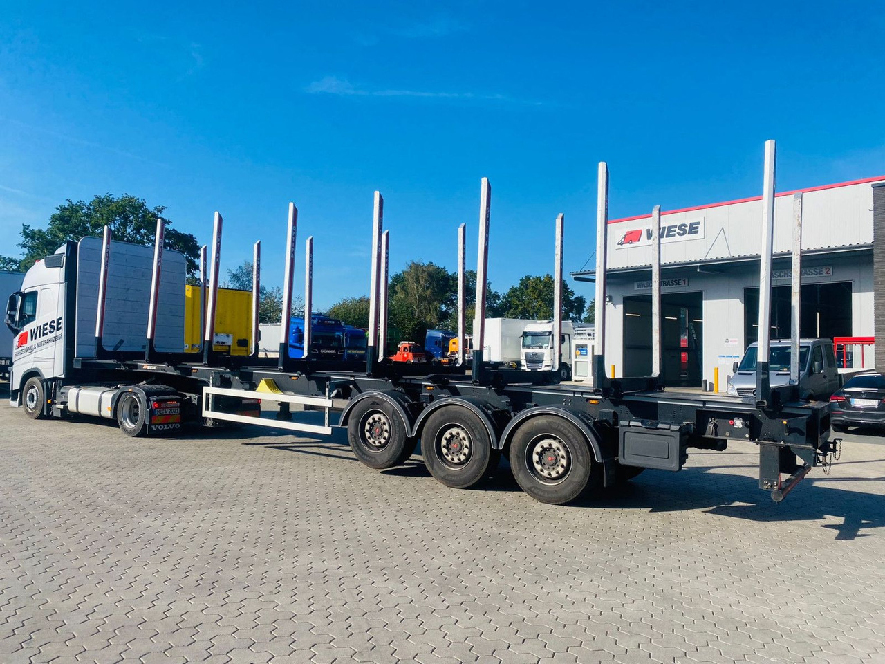 PAVIC Holzauflieger mit Schemel und Rungen - Holzauflieger: das Bild 4 PAVIC Holzauflieger mit Schemel und Rungen - Holzauflieger: das Bild 4