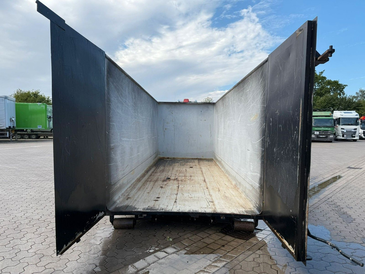 Sastra AMR Abrollcontainer 40m³ - Container/ Wechselfahrgestell Anhänger: das Bild 5 Sastra AMR Abrollcontainer 40m³ - Container/ Wechselfahrgestell Anhänger: das Bild 5
