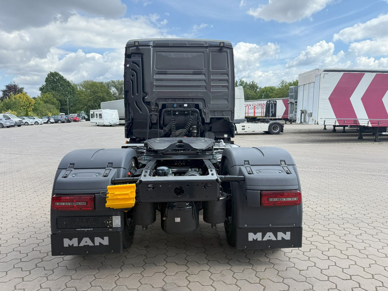 MAN TGX 18.480 4x4H HydroDrive mit Hydraulik - Sattelzugmaschine: das Bild 4 MAN TGX 18.480 4x4H HydroDrive mit Hydraulik - Sattelzugmaschine: das Bild 4