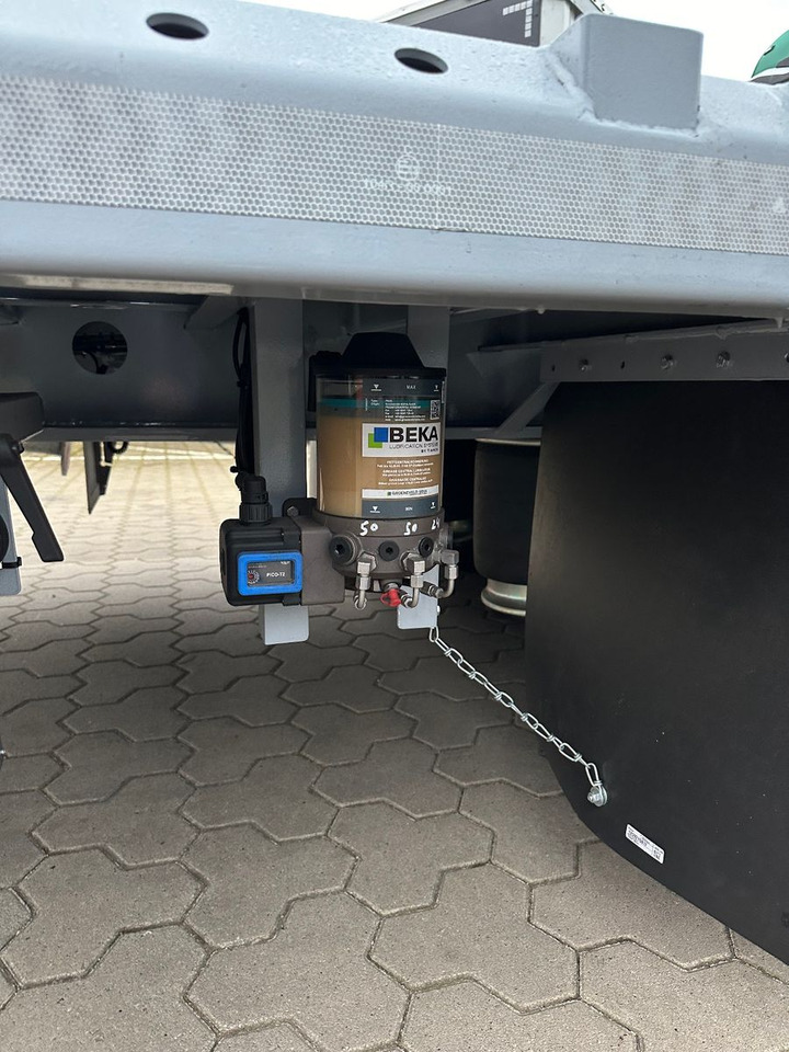 Tieflader Auflieger Tieflader Zwangslenkung Betonteile Fertigteile: das Bild 6 Tieflader Auflieger Tieflader Zwangslenkung Betonteile Fertigteile: das Bild 6