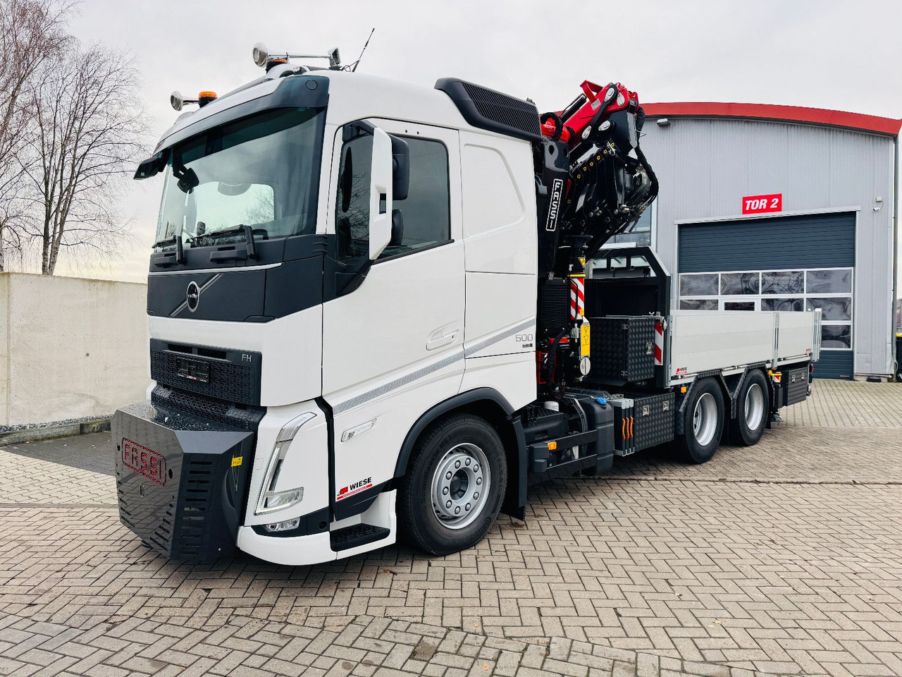 Volvo FH500 6x4 Fassi F545RA 2.27 mit Jib und Winde - Pritsche LKW, Autokran: das Bild 1 Volvo FH500 6x4 Fassi F545RA 2.27 mit Jib und Winde - Pritsche LKW, Autokran: das Bild 1