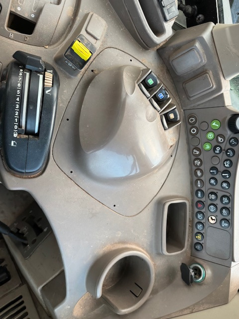 Traktor JOHN DEERE 6155M: das Bild 8