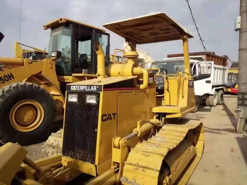CATERPILLAR D3C - Bulldozer: das Bild 3 CATERPILLAR D3C - Bulldozer: das Bild 3