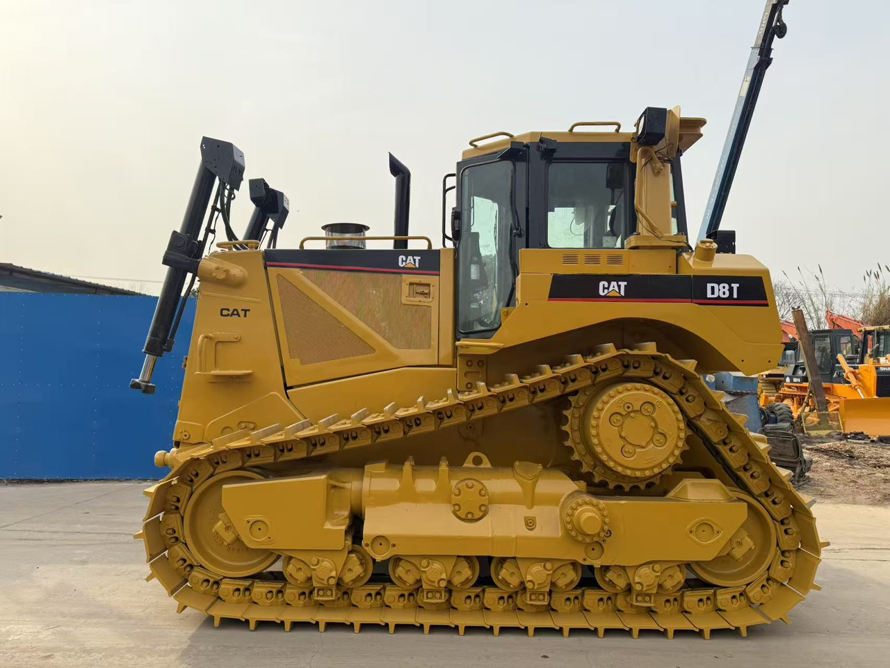 CATERPILLAR D8T - Bulldozer: das Bild 4 CATERPILLAR D8T - Bulldozer: das Bild 4