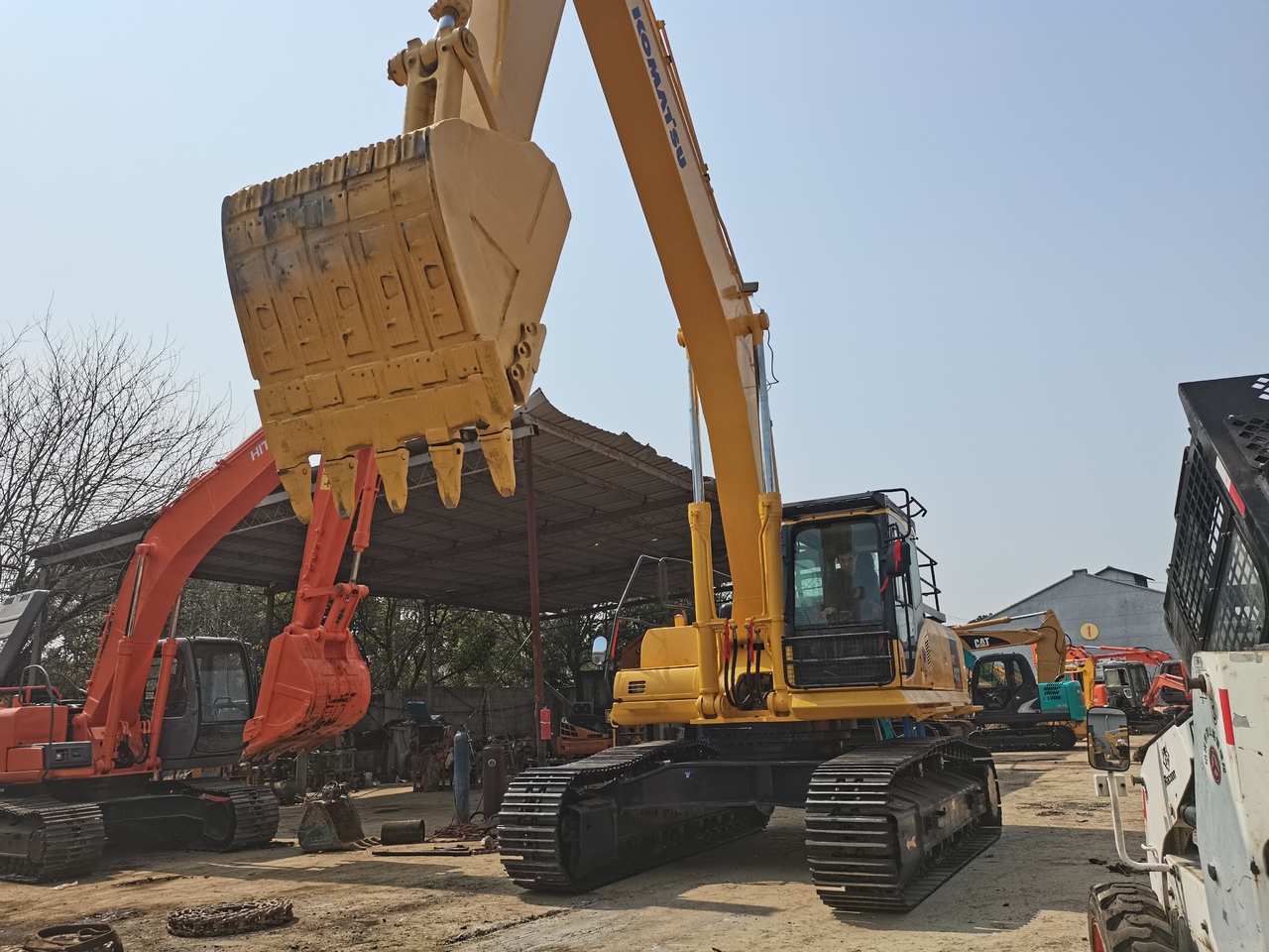 KOMATSU PC400-7 - Kettenbagger: das Bild 5 KOMATSU PC400-7 - Kettenbagger: das Bild 5