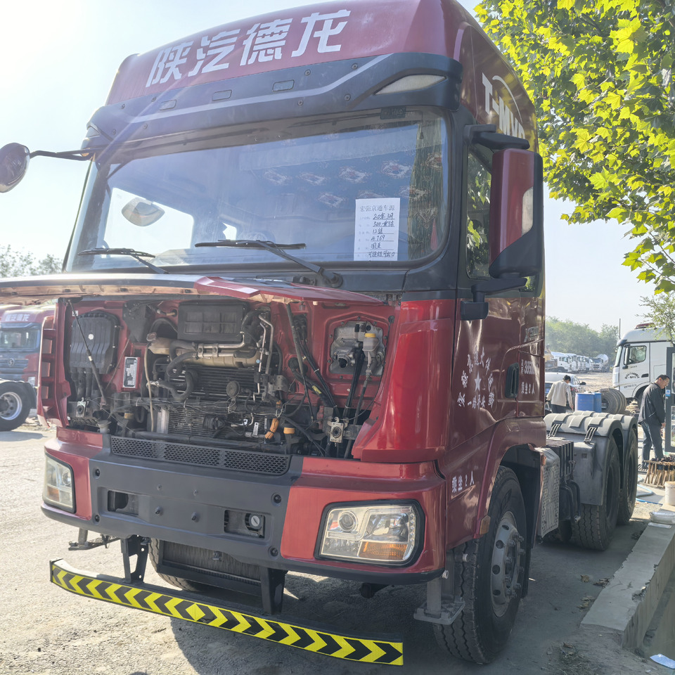 SHACMAN X3000 6x4 - Sattelzugmaschine: das Bild 1 SHACMAN X3000 6x4 - Sattelzugmaschine: das Bild 1