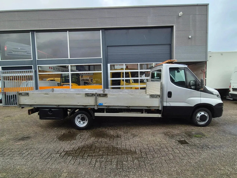 Iveco Daily 40C17 3.0D Pritsche/ Openlaadbak 470 cm lang - Pritsche Transporter: das Bild 2 Iveco Daily 40C17 3.0D Pritsche/ Openlaadbak 470 cm lang - Pritsche Transporter: das Bild 2