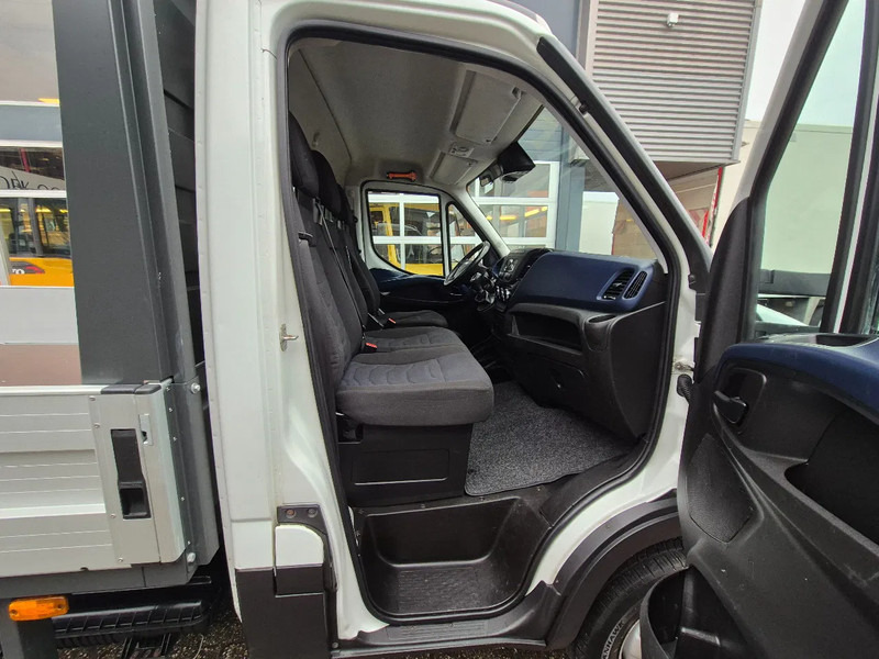 Pritsche Transporter Iveco Daily 50C18 Pritsche 3.0D Euro 6 Hi-Matic GVW 3500 kg: das Bild 15