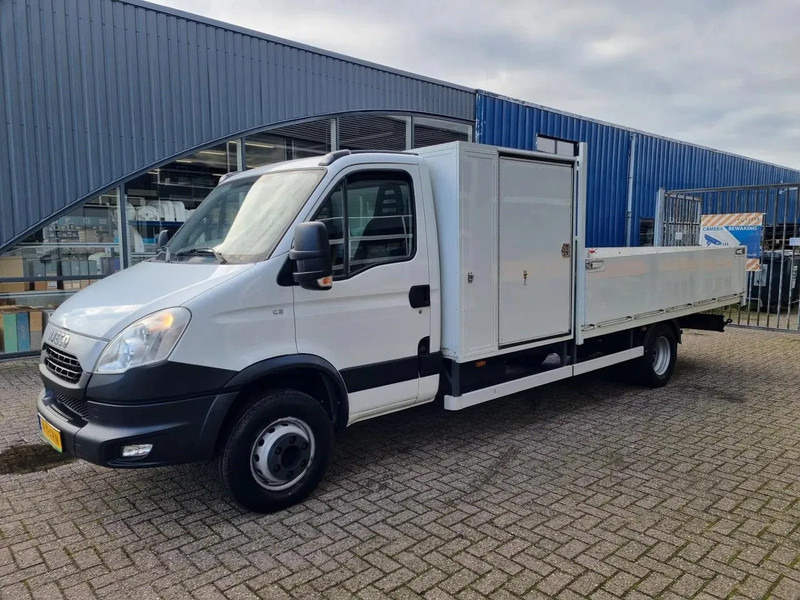 Iveco Daily 70C21 3.0D/ 204PS/ Radstand 475 cm/ Openlaadbak 4m - Pritsche Transporter: das Bild 4 Iveco Daily 70C21 3.0D/ 204PS/ Radstand 475 cm/ Openlaadbak 4m - Pritsche Transporter: das Bild 4
