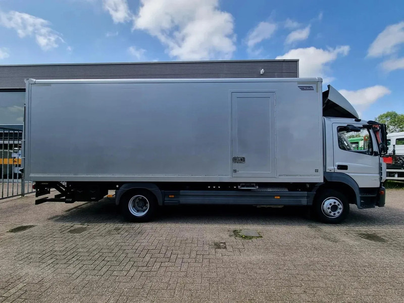 Mercedes-Benz Atego 1218 Koffer/ Ladebordwand/ Airco/ Grau Metallic - Koffer LKW: das Bild 2 Mercedes-Benz Atego 1218 Koffer/ Ladebordwand/ Airco/ Grau Metallic - Koffer LKW: das Bild 2