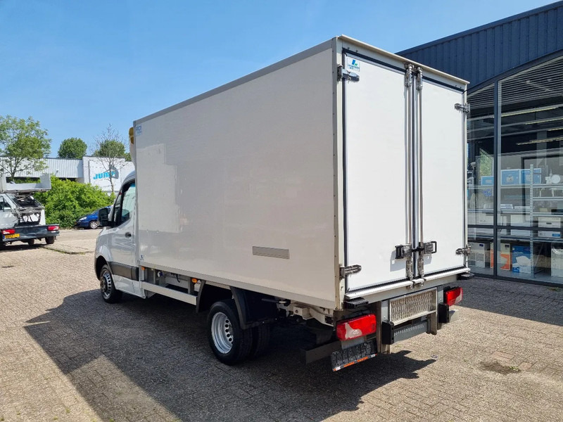 Mercedes-Benz Sprinter 519 CDI 3.0 V6 KUHLKOFFER ATP TK V300MAX ST230V +20C / -20C - Kühltransporter: das Bild 5 Mercedes-Benz Sprinter 519 CDI 3.0 V6 KUHLKOFFER ATP TK V300MAX ST230V +20C / -20C - Kühltransporter: das Bild 5