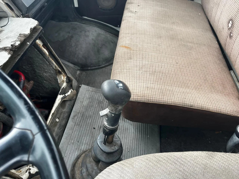 Kipper MAN 32.240 6x4 FULL STEEL SPRING KIPPER MANUAL GEARBOX: das Bild 12