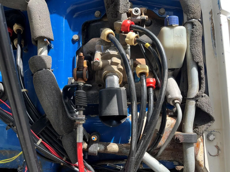 MAN 35.372 35 302 8X6 KIPPER MANUAL ZF GEARBOX FULL STEEL SPRING - Kipper: das Bild 3 MAN 35.372 35 302 8X6 KIPPER MANUAL ZF GEARBOX FULL STEEL SPRING - Kipper: das Bild 3