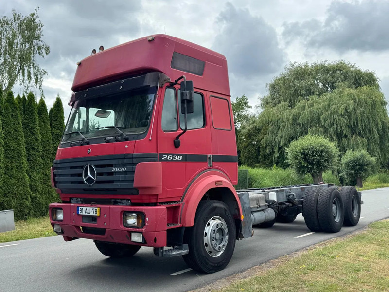 Mercedes-Benz SK 2638 V8 6X2 STEEL SPRING BIG AXLE HIGH CABINE PERFECT CONDITIONS - Fahrgestell LKW: das Bild 1 Mercedes-Benz SK 2638 V8 6X2 STEEL SPRING BIG AXLE HIGH CABINE PERFECT CONDITIONS - Fahrgestell LKW: das Bild 1