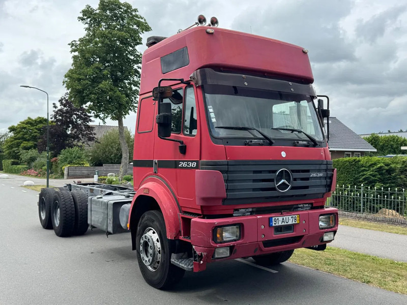 Mercedes-Benz SK 2638 V8 6X2 STEEL SPRING BIG AXLE HIGH CABINE PERFECT CONDITIONS - Fahrgestell LKW: das Bild 3 Mercedes-Benz SK 2638 V8 6X2 STEEL SPRING BIG AXLE HIGH CABINE PERFECT CONDITIONS - Fahrgestell LKW: das Bild 3