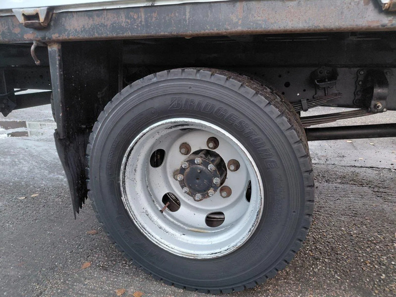 Mitsubishi Canter 7C15 4x2 STEEL SPRING MANUAL GEARBOX - Pritsche LKW: das Bild 5 Mitsubishi Canter 7C15 4x2 STEEL SPRING MANUAL GEARBOX - Pritsche LKW: das Bild 5