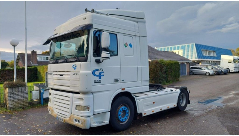 DAF XF 105.410 - Sattelzugmaschine: das Bild 1 DAF XF 105.410 - Sattelzugmaschine: das Bild 1