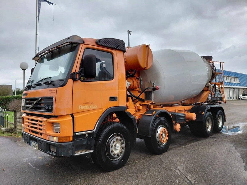 Volvo FM 12 8x4 Mixer Steel - Fahrmischer: das Bild 1 Volvo FM 12 8x4 Mixer Steel - Fahrmischer: das Bild 1
