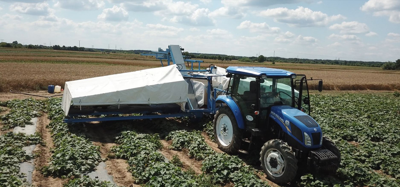 AGRO-LIFT Kombajn do ogórków - Erntemaschine: das Bild 1 AGRO-LIFT Kombajn do ogórków - Erntemaschine: das Bild 1