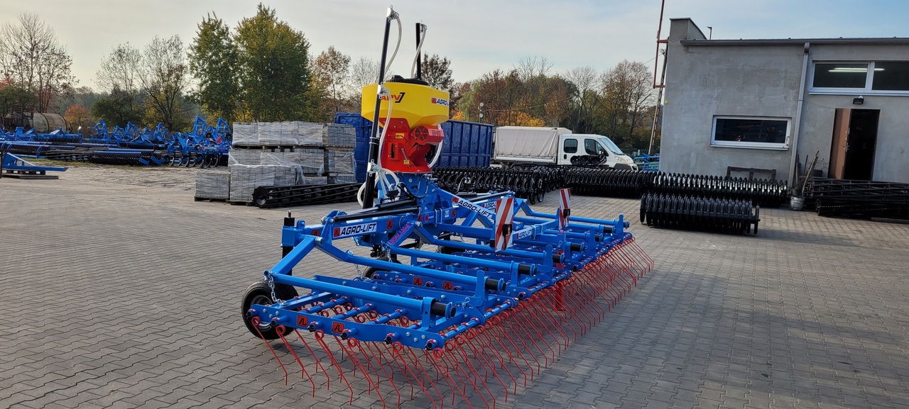Agro-lift Patron - Wiesenschleppe: das Bild 1 Agro-lift Patron - Wiesenschleppe: das Bild 1