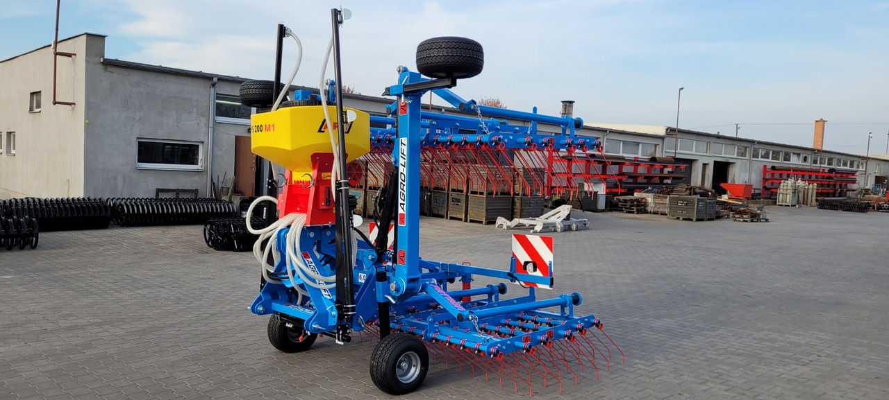 Agro-lift Patron - Wiesenschleppe: das Bild 4 Agro-lift Patron - Wiesenschleppe: das Bild 4