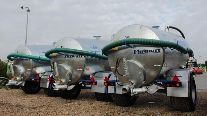 MEPROZET Güllefässer/ Slurry tanker/ Wóz asenizacyjny 5000 l / Cisterna d - Güllefass: das Bild 1 MEPROZET Güllefässer/ Slurry tanker/ Wóz asenizacyjny 5000 l / Cisterna d - Güllefass: das Bild 1
