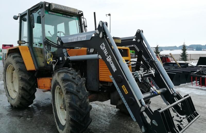 Metal-Technik Frontlader für Renault/Front loader/Ładowacz TUR - Frontlader für Traktor für LKW: das Bild 1 Metal-Technik Frontlader für Renault/Front loader/Ładowacz TUR - Frontlader für Traktor für LKW: das Bild 1