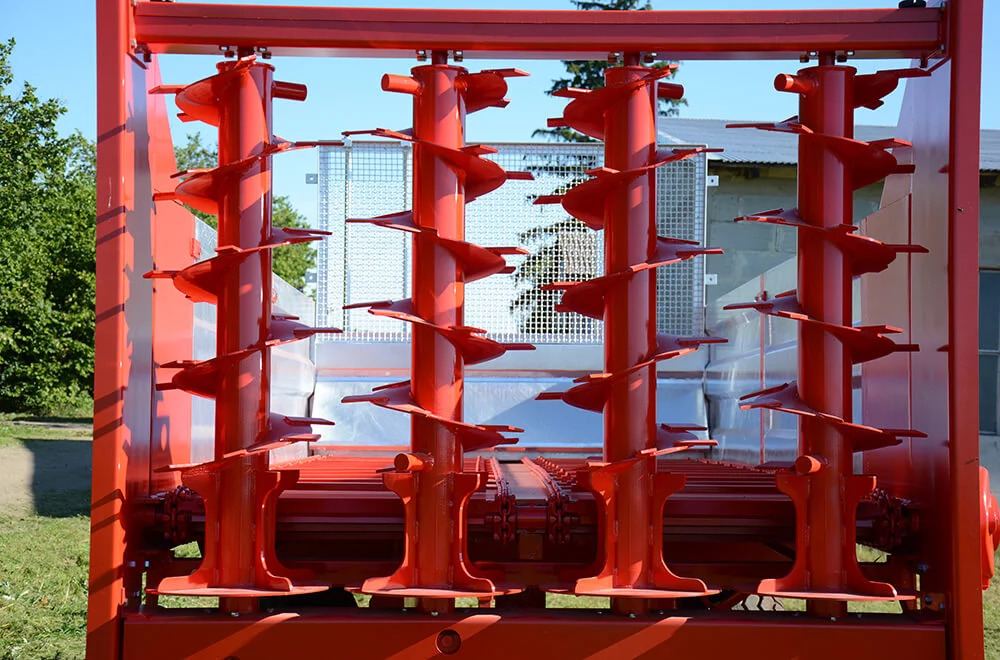 Roltrans N250/4 HELIOS - Düngerstreuer: das Bild 4 Roltrans N250/4 HELIOS - Düngerstreuer: das Bild 4